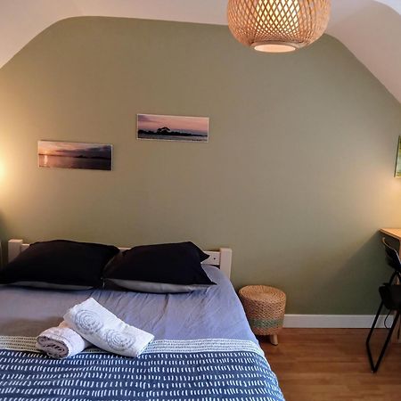 L Ideal 10 Mn Vannes Linge De Lit, Serviettes Inclus Wifi Parking Gratuit Noyalo Exterior photo